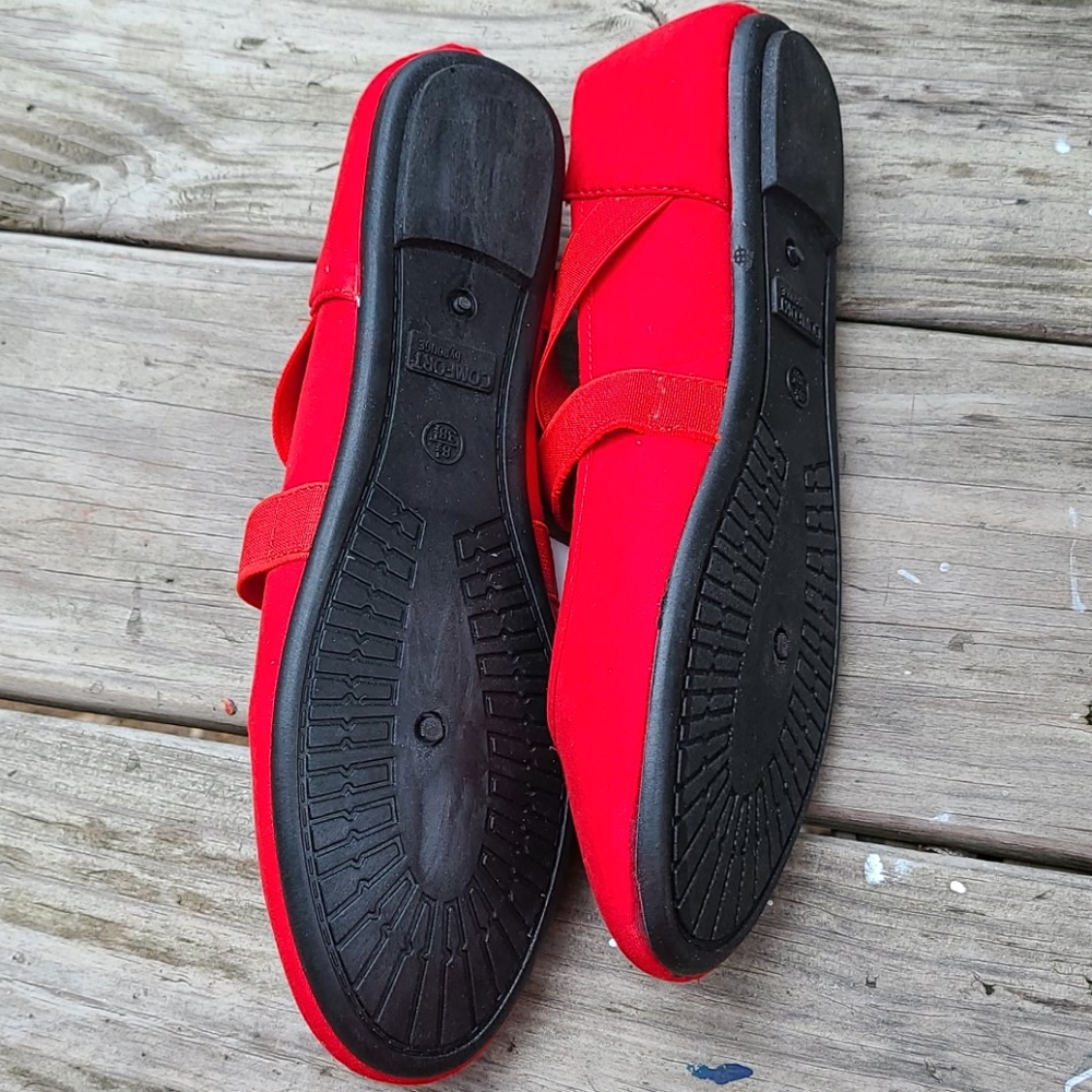 Shoes - Picture 4 of 4